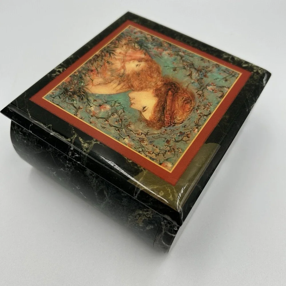 Vintage Edna Hibel Square Marble Lidded Trinket Box‎ 4